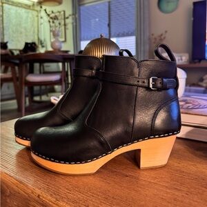 Swedish Hasbeens Jodhpur Black Leather Wood Clog Boots NEW